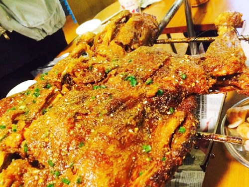 巴渝烤全羊——羊肉的益处