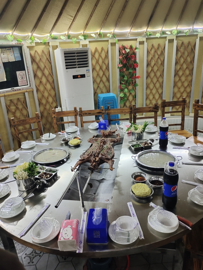 长沙市岳麓区吴品餐馆,长沙烤全羊,巴渝烤全羊,烤鸡,烤鸭,烤猪